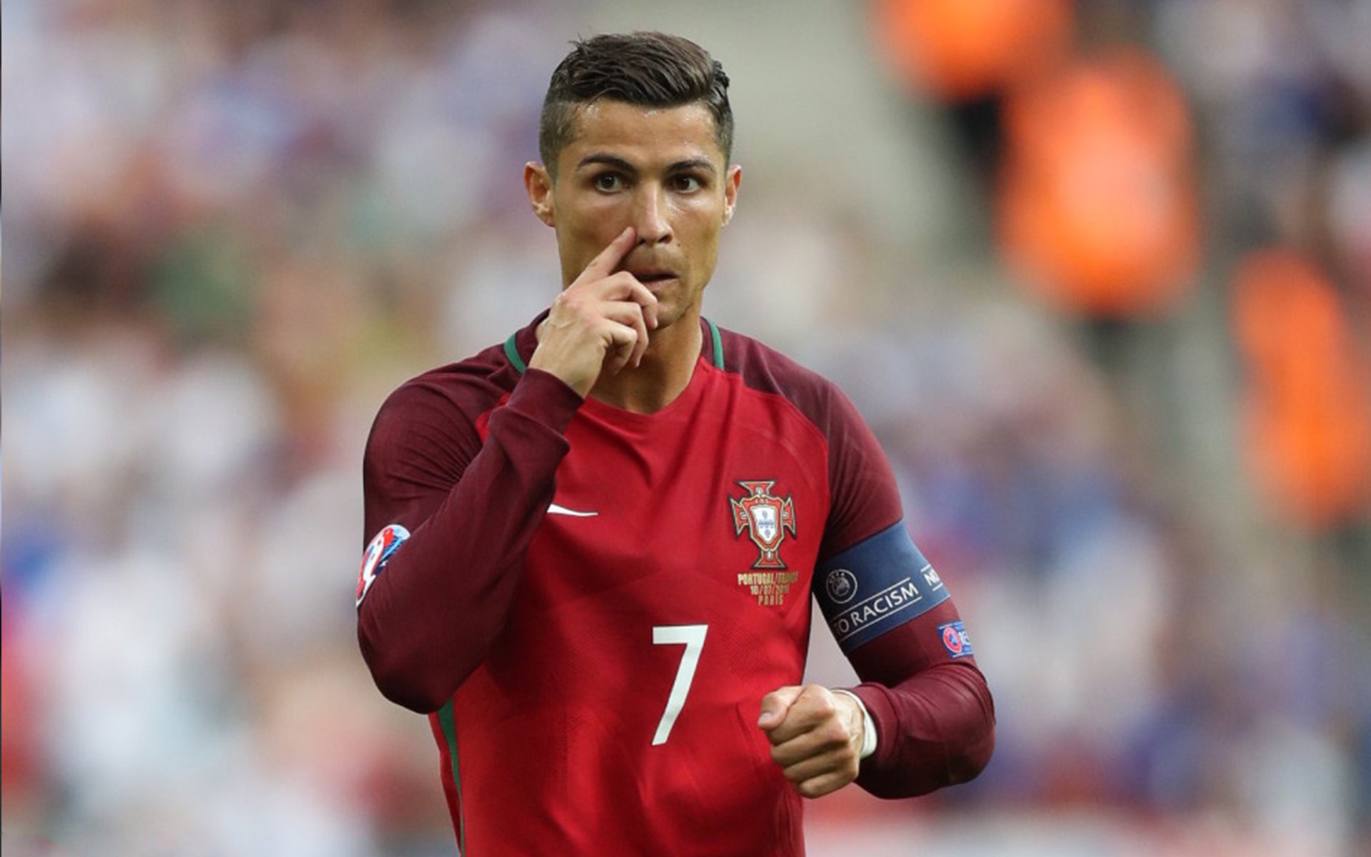 “青训合作项目在全国推广，青少年足球梦想起航”，青少年足球集训